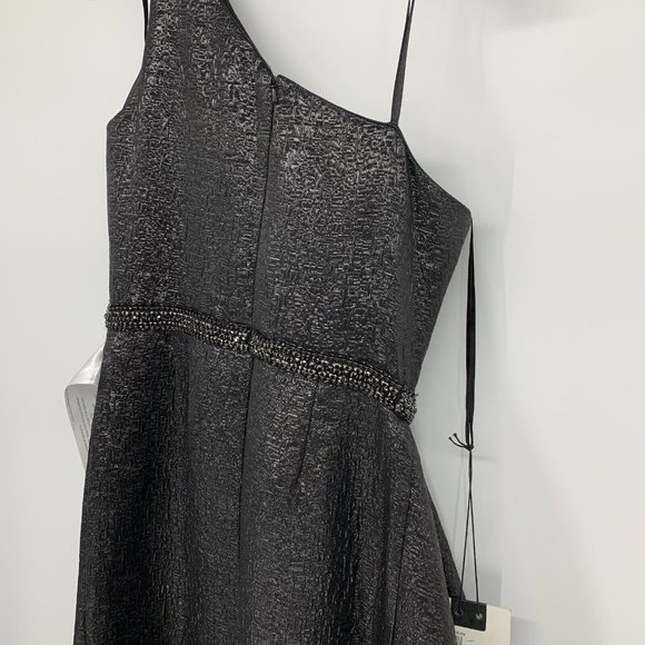 Mac Duggal Dress 66975 One Shoulder Metallic Ruffled Evening Gown - Picture 12 of 16